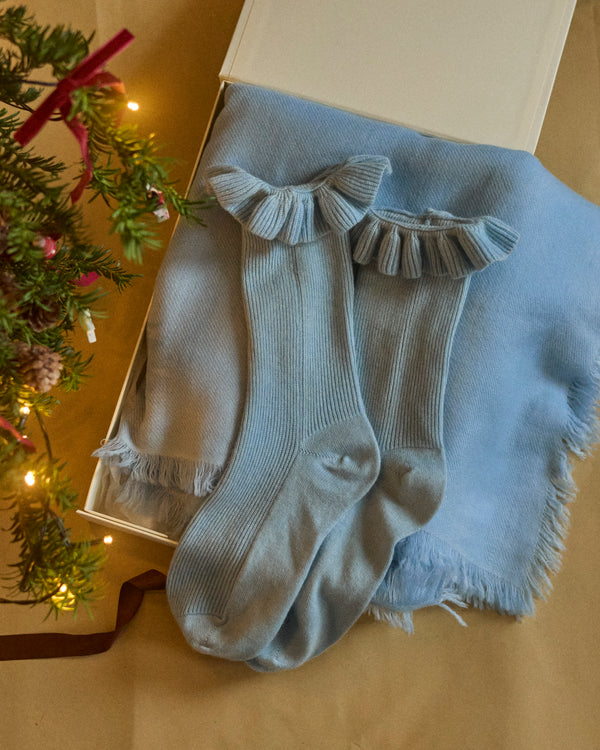 Cosy Up In Cashmere Gift Set - Powder Blue