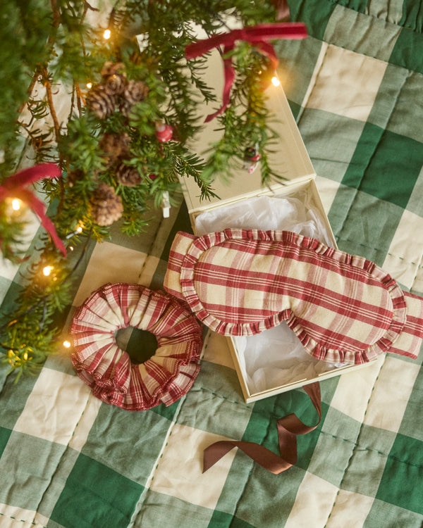 The Me Time Gift Set - Vintage Red Tartan