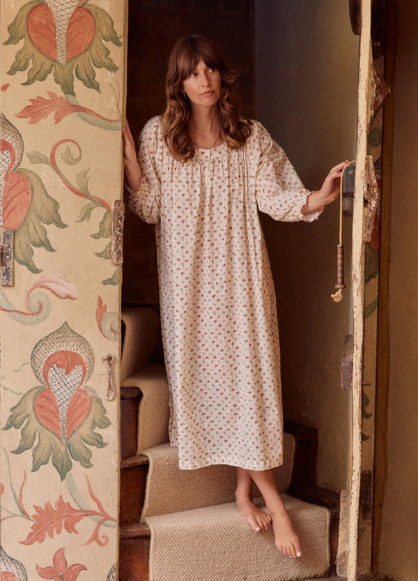 Polly - Antique Floral